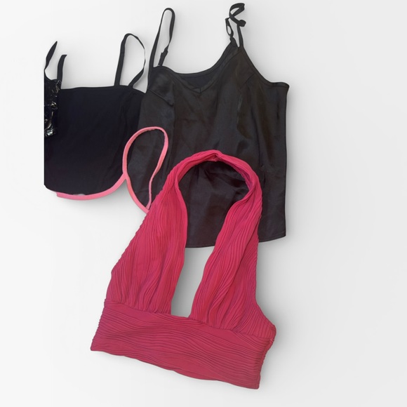 SMALL BUNDLE 18 Total Tops Going Out Crop Tops Misc Brands Brandy Melville SHEIN - Picture 7 of 11